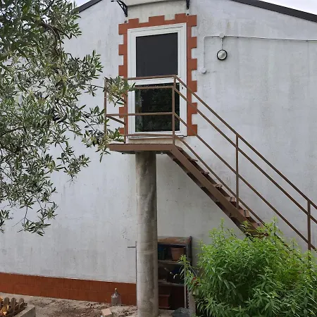 Casa Salamastra Immersa Nel Verde A Soli 5Minuti Dal Mare